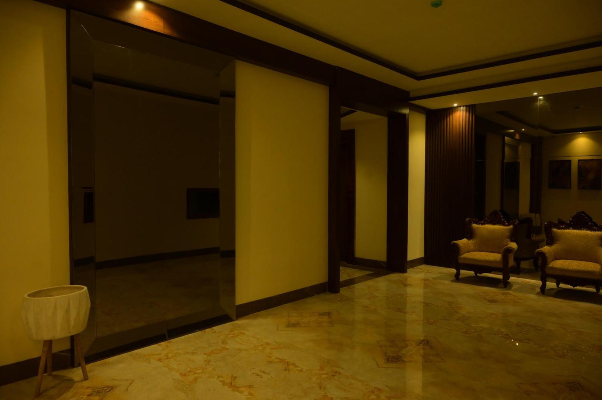 La Grande Suite Карикал Экстерьер фото